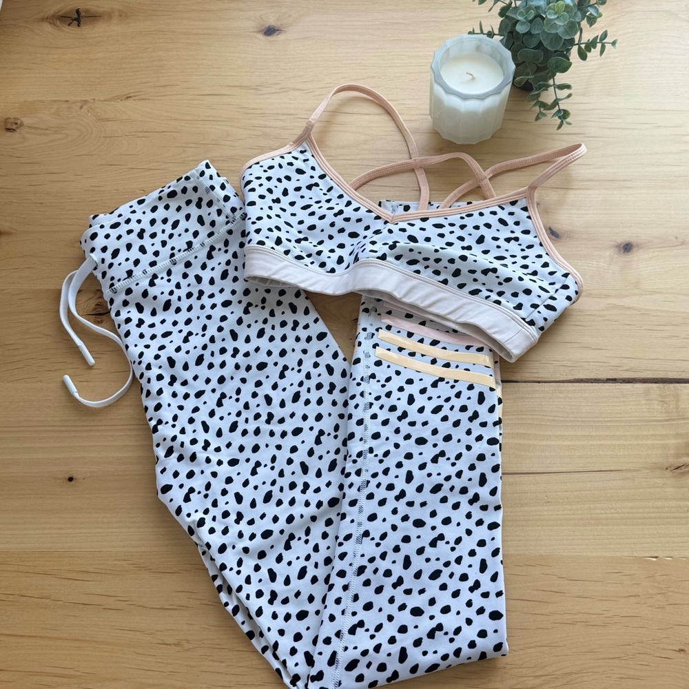 Sarah’s Day x White Fox Boutique 101 Daydreamer’s Leggings & Sports Bra